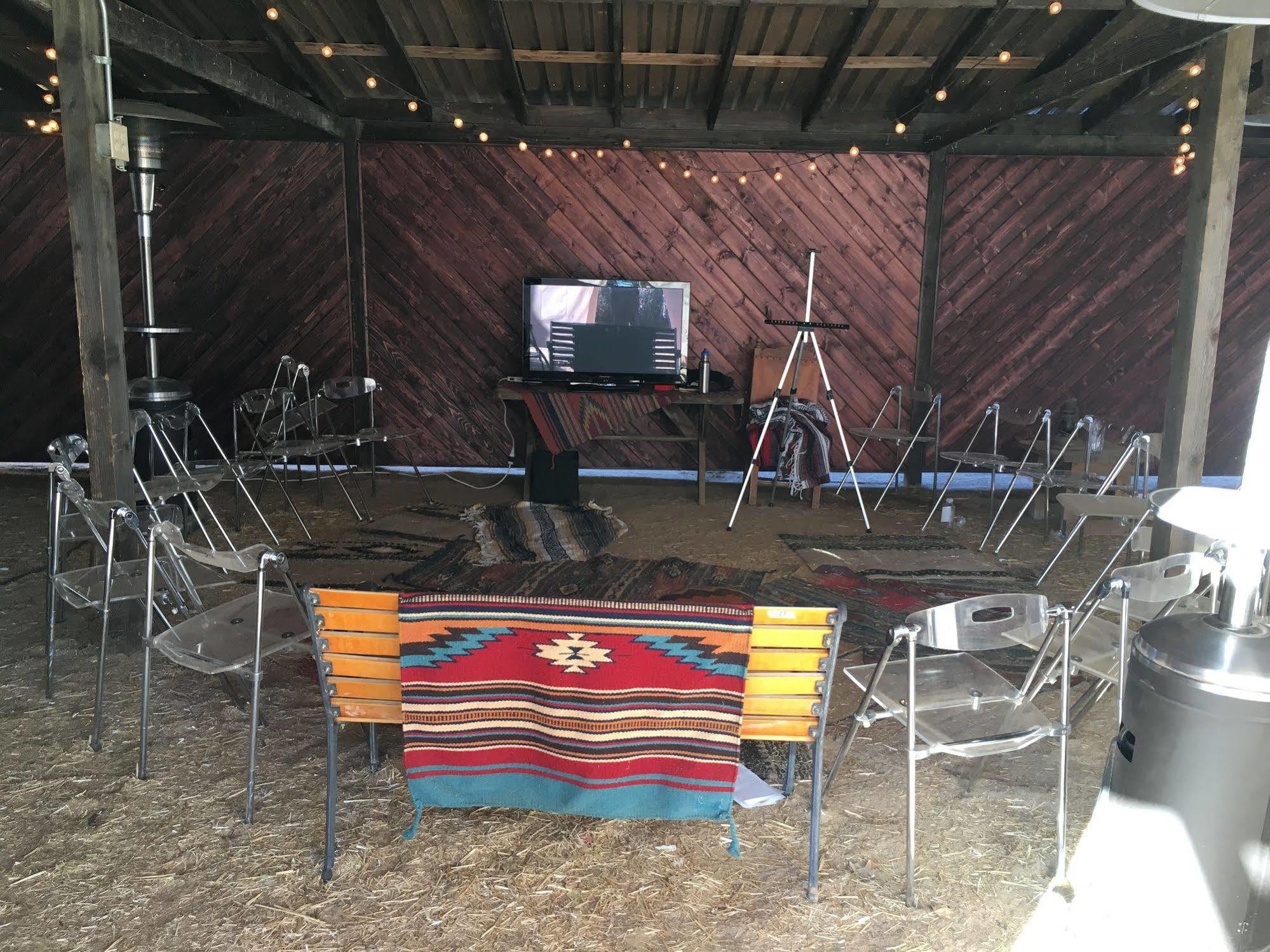 Pioneertown Motel Экстерьер фото